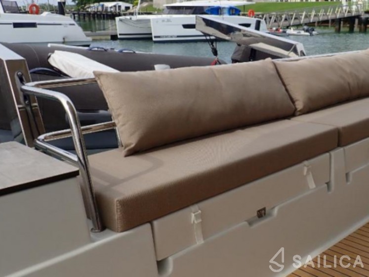 Saona 47 - Yacht Charter Sailica