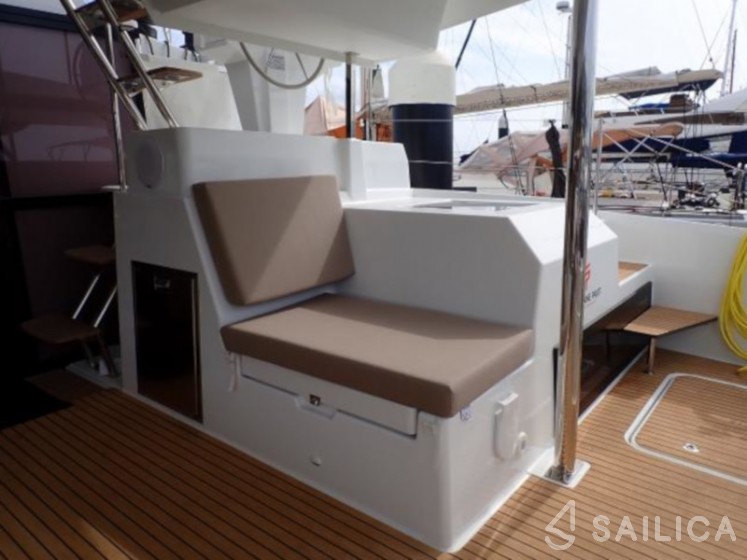 Saona 47 - Yacht Charter Sailica
