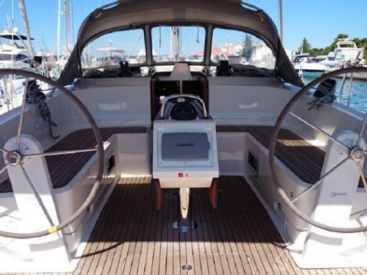 Bavaria 46 Cruiser - Yacht Charter Sailica