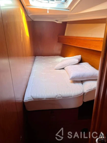 Sun Odyssey 49 - Yacht Charter Sailica