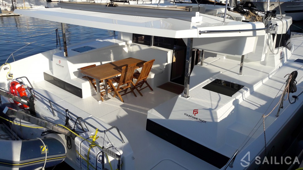 Lucia 40 - Yacht Charter Sailica