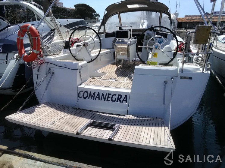 Sun Odyssey 419 - Yacht Charter Sailica