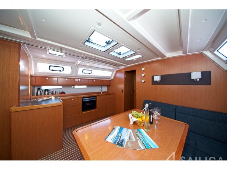 Bavaria 46 Cruiser - Yacht Charter Sailica