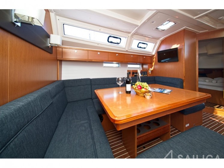 Bavaria 46 Cruiser - Yacht Charter Sailica