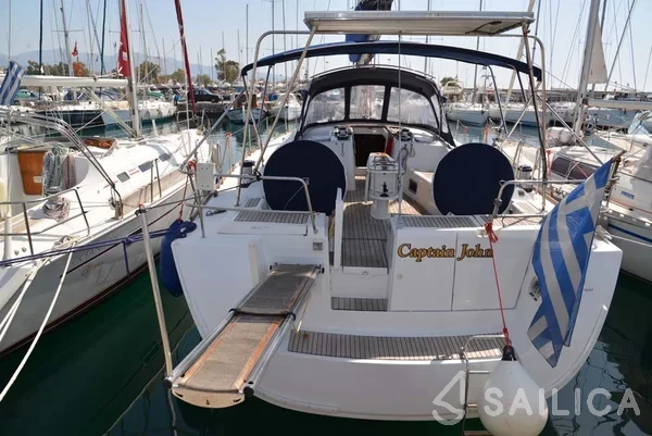 Oceanis 54 - Yacht Charter Sailica