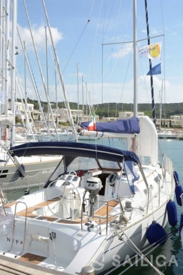 Sun Odyssey 37 - Yacht Charter Sailica