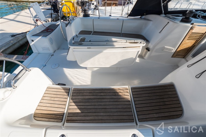 Cyclades 50.5 - Yacht Charter Sailica
