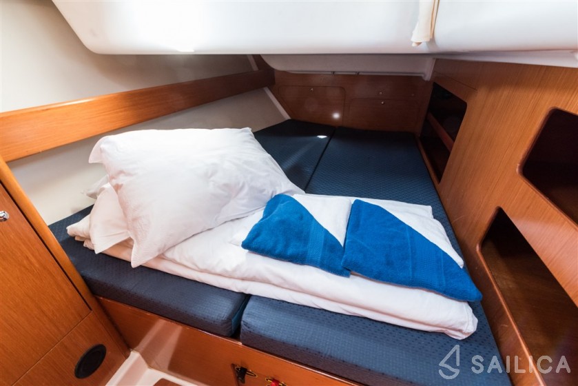 Cyclades 50.5 - Yacht Charter Sailica