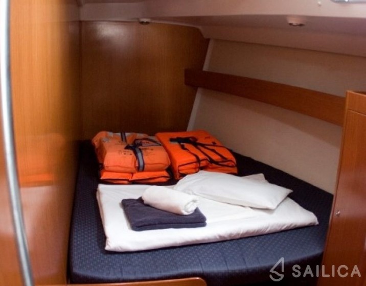 Cyclades 50.5 - Yacht Charter Sailica