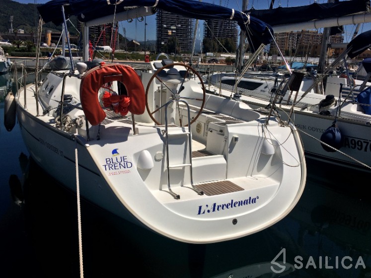 Sun Odyssey 37 - Yacht Charter Sailica