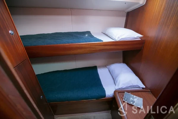 Bavaria 44 - Yacht Charter Sailica