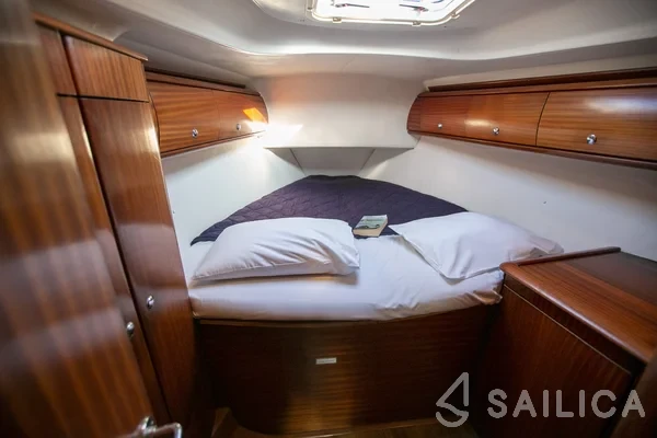 Bavaria 44 - Yacht Charter Sailica