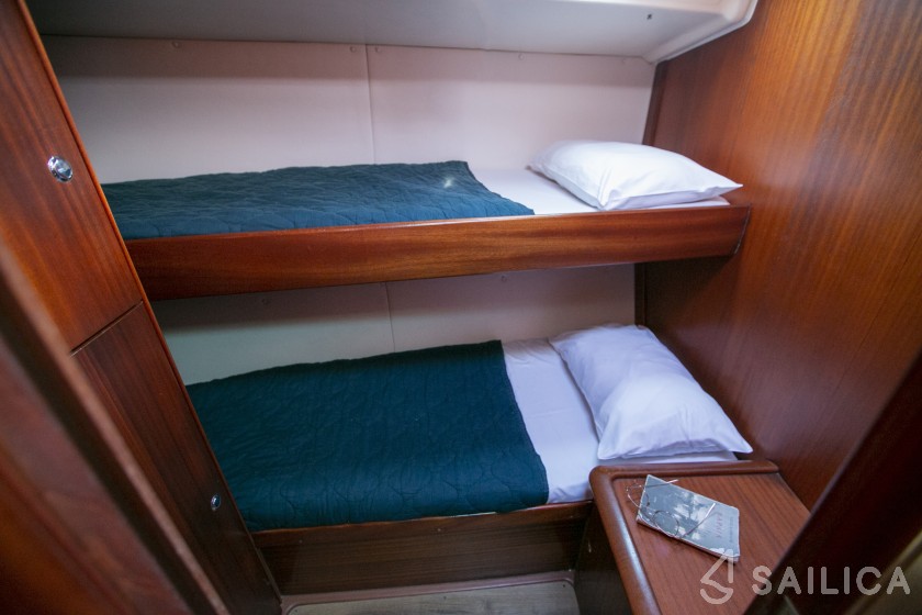 Bavaria 44 - Yacht Charter Sailica