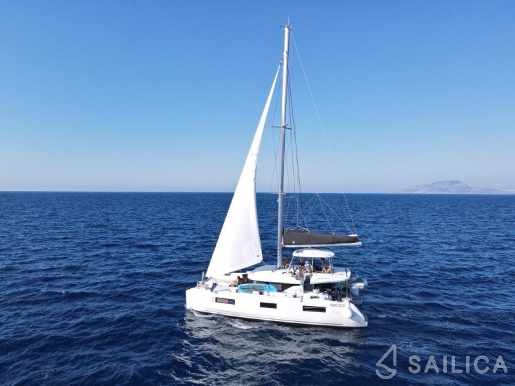 Lagoon 46  - Yacht Charter Sailica