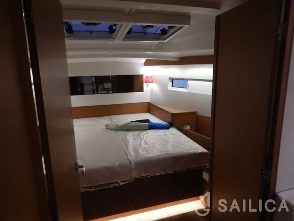 Sun Odyssey 440 - Yacht Charter Sailica
