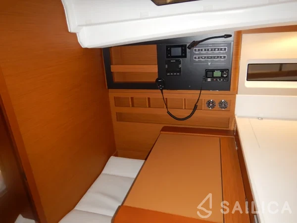 Sun Odyssey 440 - Yacht Charter Sailica