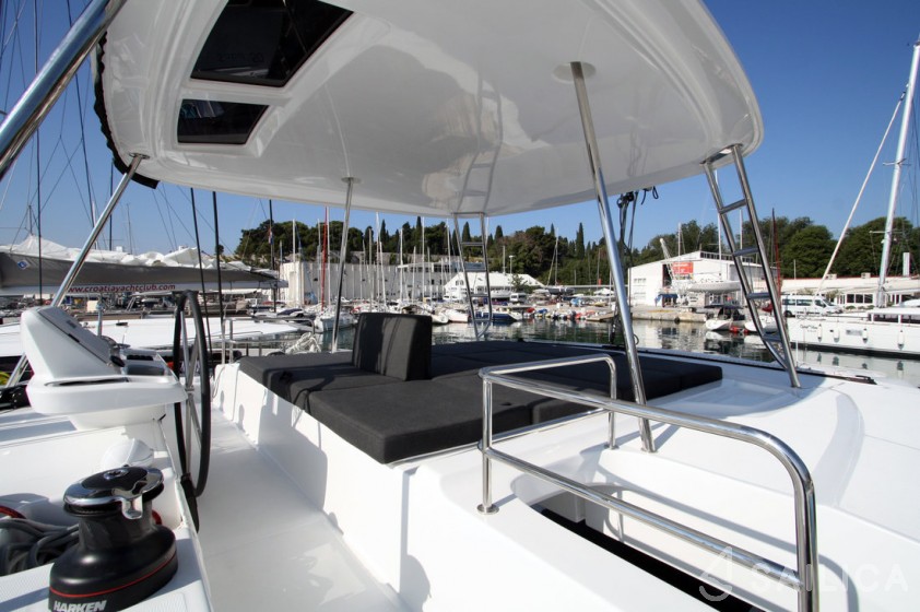 Lagoon 50 - Yacht Charter Sailica