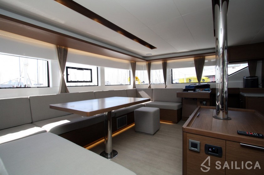 Lagoon 50 - Yacht Charter Sailica