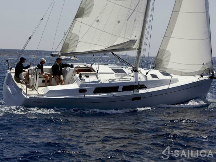 Hanse 350 - Yacht Charter Sailica