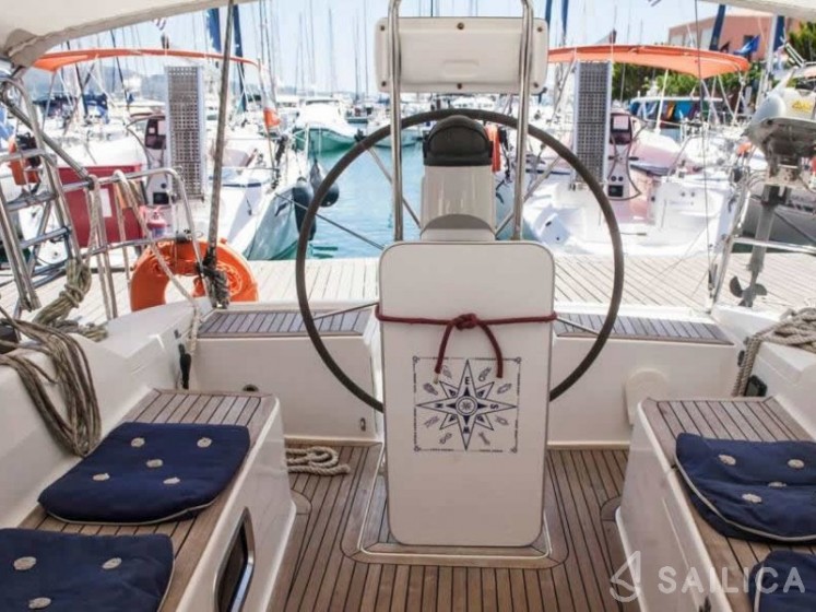 Hanse 350 - Yacht Charter Sailica
