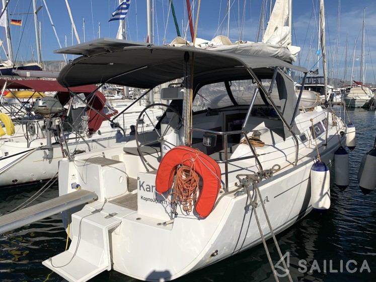 Hanse 350 - Yacht Charter Sailica