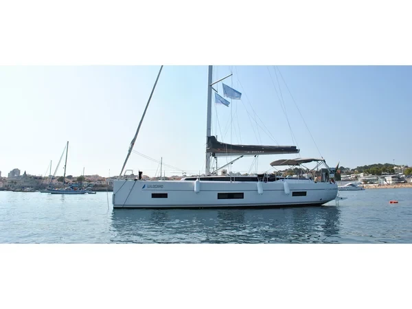 Bavaria C45 - Yacht Charter Sailica