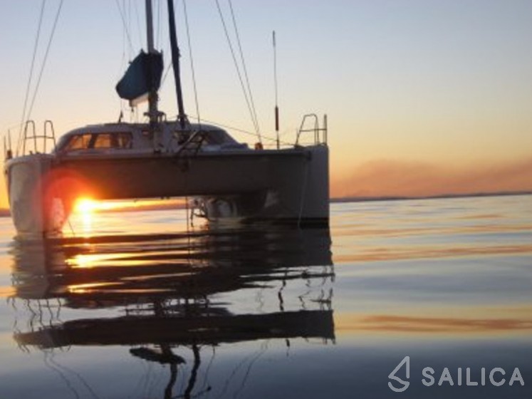 Lavezzi 40 - Yacht Charter Sailica