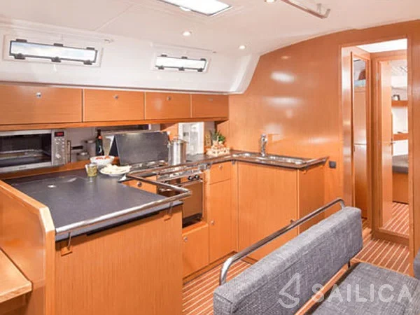 Bavaria 50 Cruiser - Yacht Charter Sailica