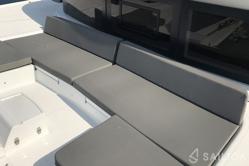 Lagoon 50 - Yacht Charter Sailica