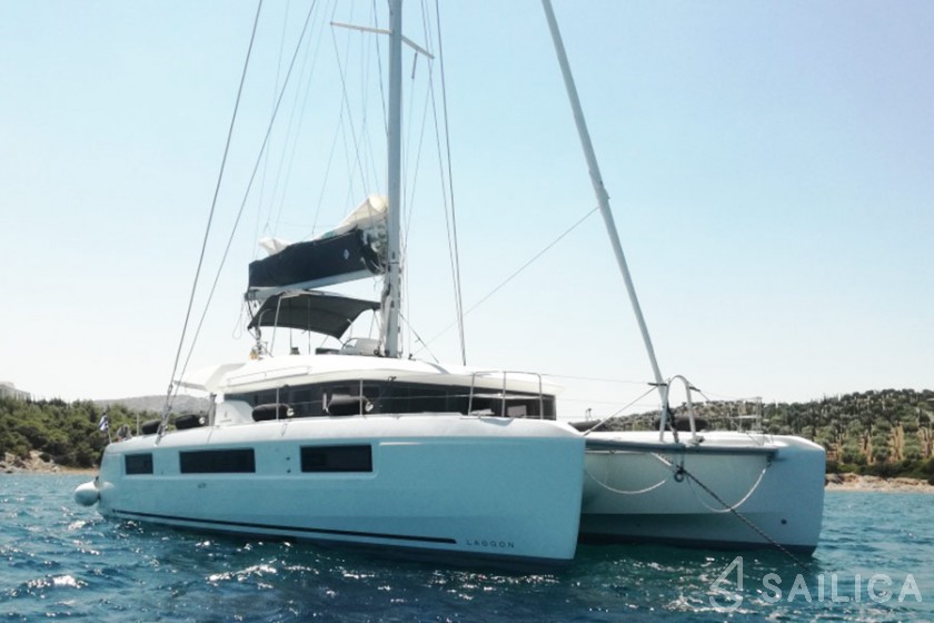 Lagoon 50 - Yacht Charter Sailica