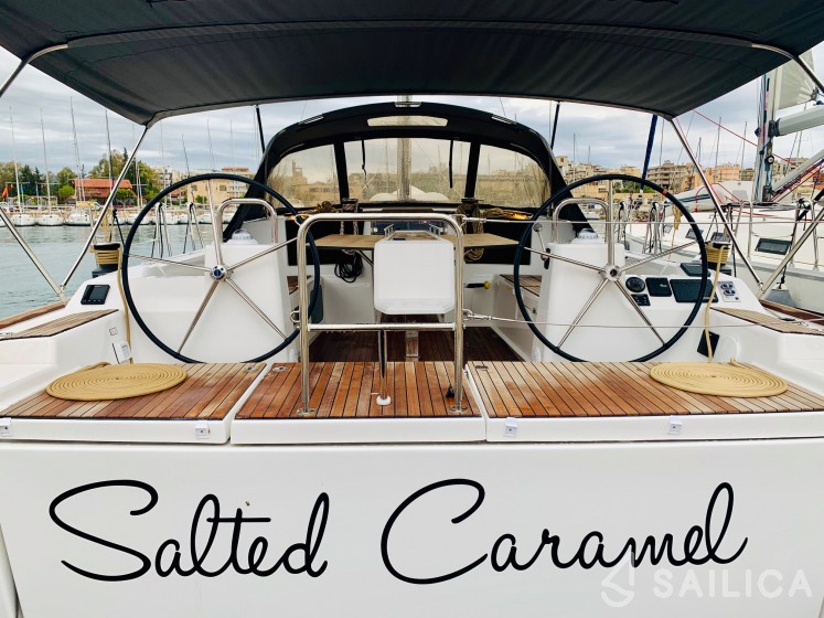 Dufour 460 GL - Yacht Charter Sailica
