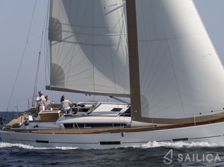 Dufour 460 GL - Yacht Charter Sailica