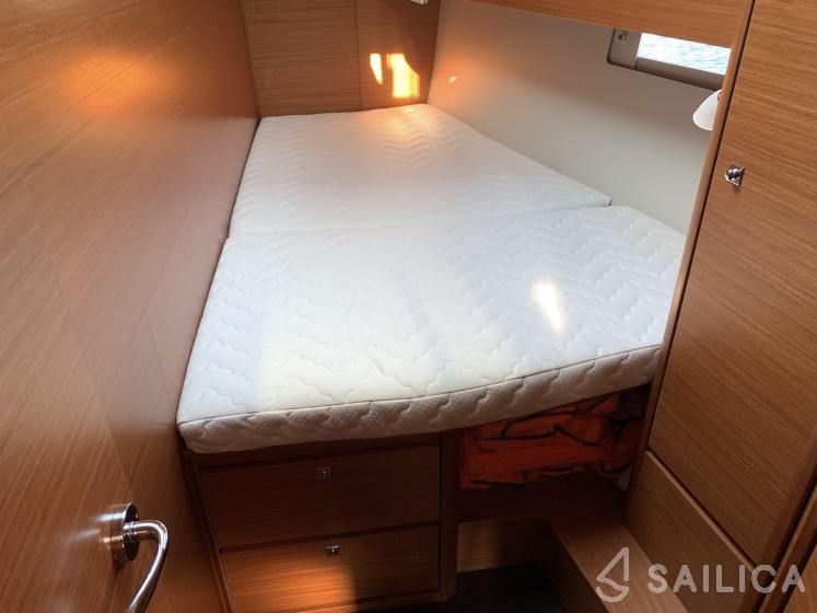 Dufour 460 GL - Yacht Charter Sailica