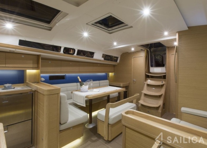 Dufour 460 GL - Yacht Charter Sailica
