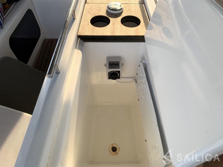 Dufour 460 GL - Yacht Charter Sailica