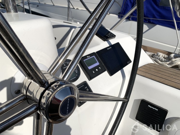 Dufour 460 GL - Yacht Charter Sailica