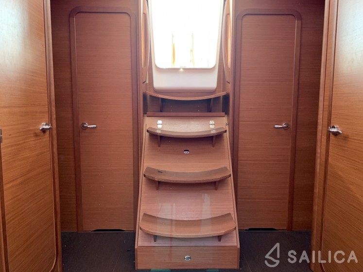 Dufour 460 GL - Yacht Charter Sailica