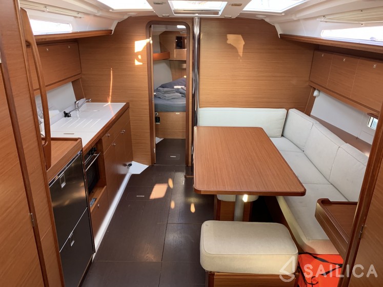 Dufour 390 Grand Large - Yacht Charter Sailica