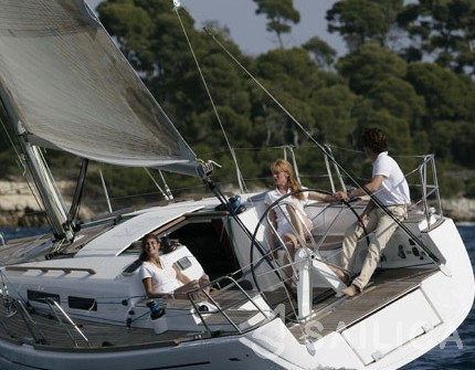 Dufour 34 - Yacht Charter Sailica