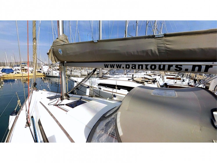 Dufour 34 - Yacht Charter Sailica