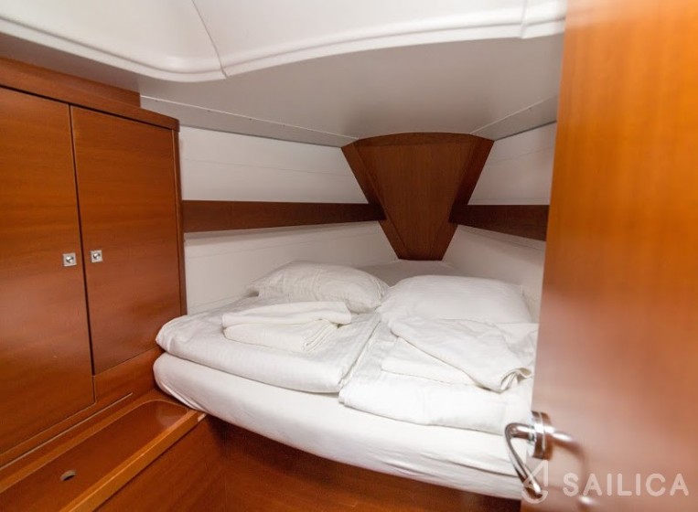 Dufour 34 - Yacht Charter Sailica