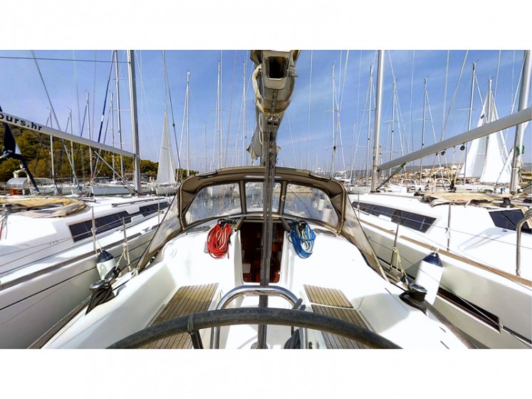 Dufour 34 - Yacht Charter Sailica
