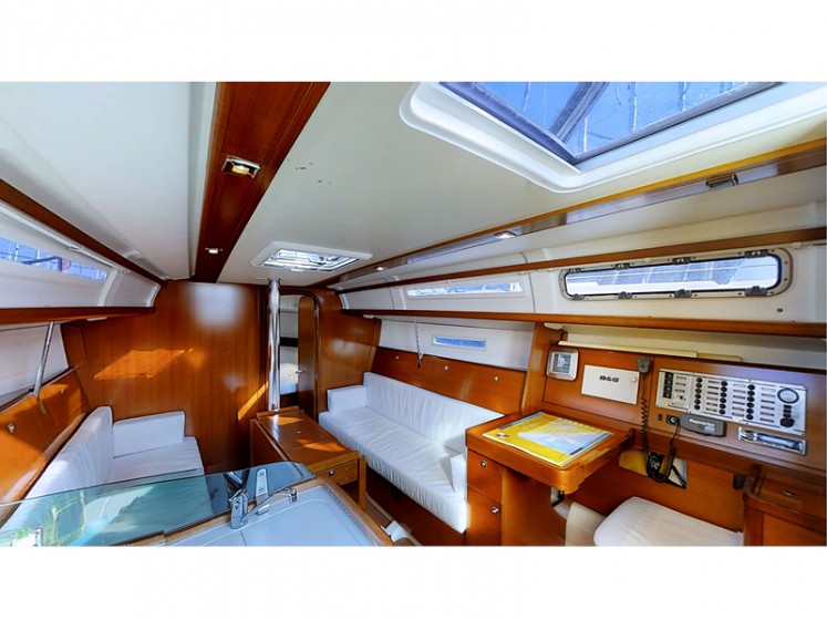 Dufour 34 - Yacht Charter Sailica