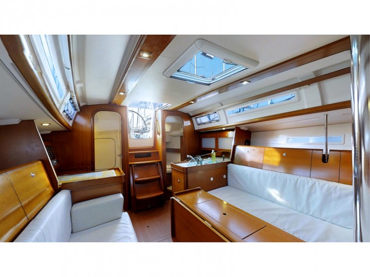 Dufour 34 - Yacht Charter Sailica