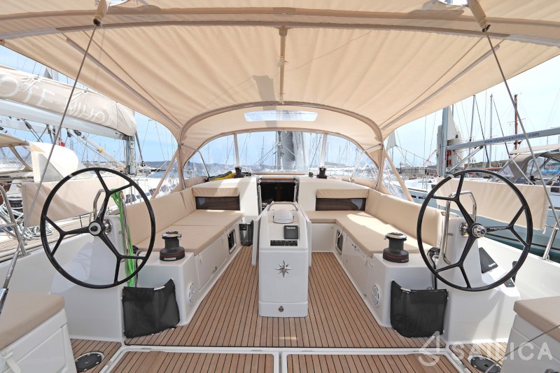 Sun Odyssey 490 - Yacht Charter Sailica