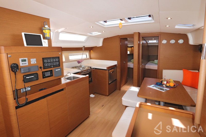 Sun Odyssey 490 - Yacht Charter Sailica