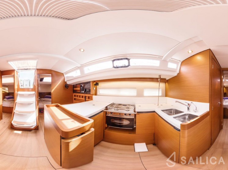 Sun Odyssey 440 - Yacht Charter Sailica