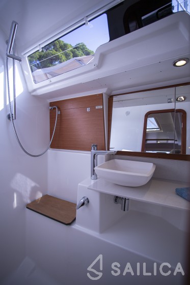 Dufour 412 GL - Yacht Charter Sailica