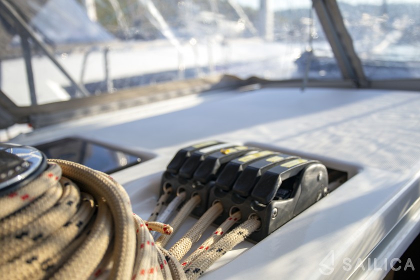 Dufour 430 Grand Large - Yacht Charter Sailica