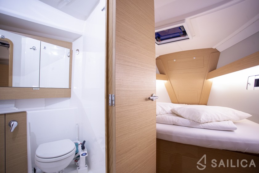 Dufour 412 GL - Yacht Charter Sailica